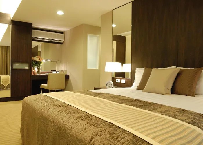 The Narathiwas & Sathorn 4* Bangkok
