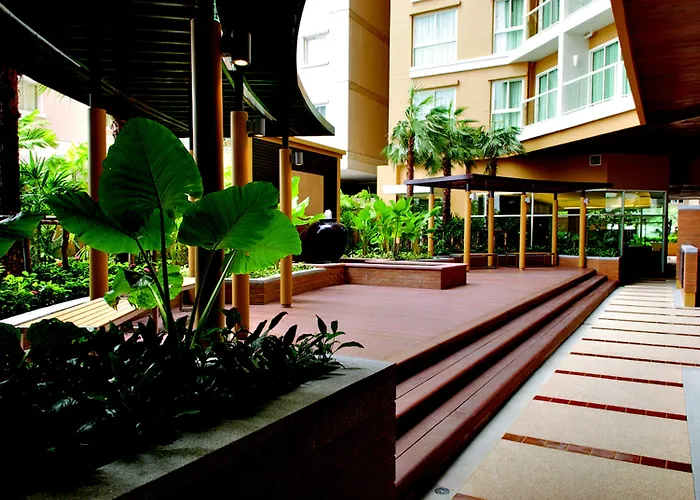 Hotel The Narathiwas & Sathorn Bangkok