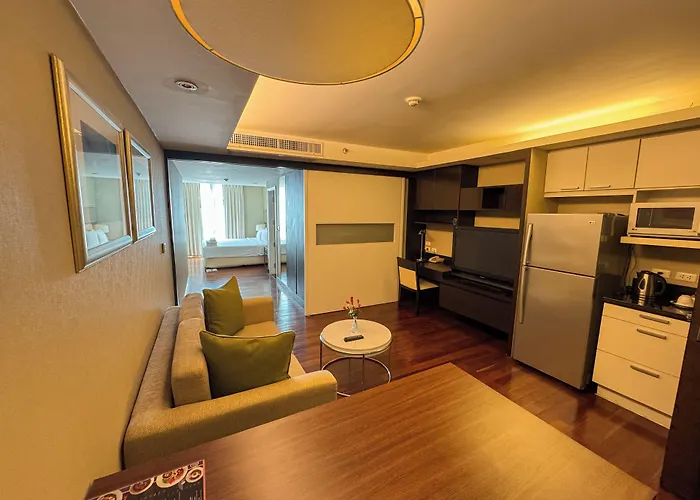 Hotel The Narathiwas & Sathorn Bangkok
